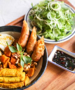 Alternative view of Mỳ quảng